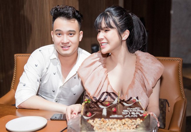Thêm chi tiết chứng minh Diệp Lâm Anh và chồng đại gia gương vỡ lại lành sau ồn ào hôn nhân