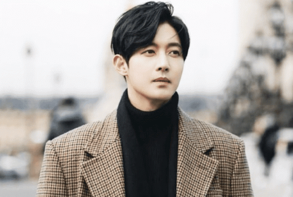 sao hàn, Kim Hyun Joong, nhóm f4, vườn sao băng